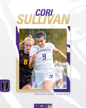 Image post by @uw_wsoccer on Instagram