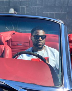 Image post by @kevinhart4real on Instagram