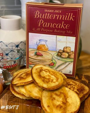 Image post by @blackgirlsintraderjoes on Instagram