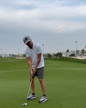 Image post by @schecoperez on Instagram