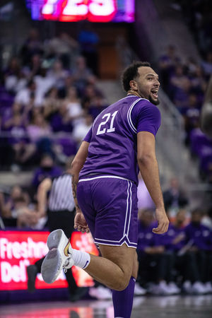 Image post by @TCUBasketball on Twitter