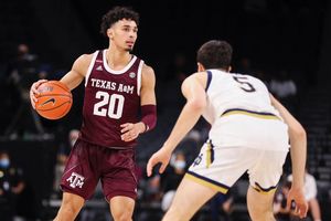 Image post by @iamdrejr on Instagram