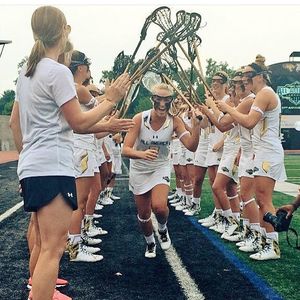 Image post by @fuwlax on Instagram