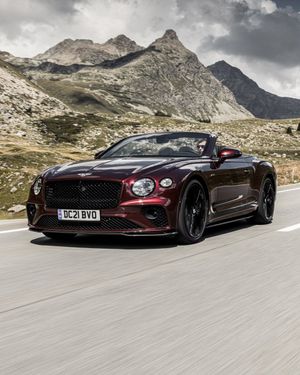 Image post by @BentleyMotors on Twitter