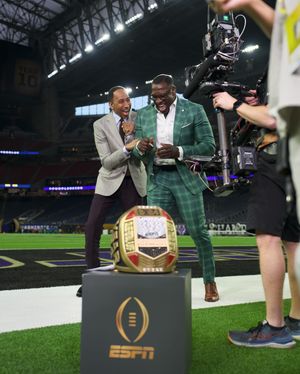 Image post by @shannonsharpe84 on Instagram