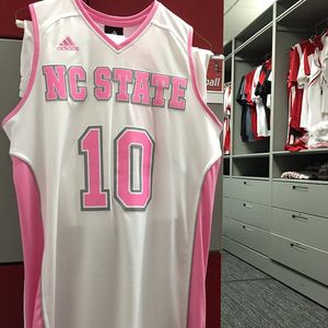 Image post by @packwomensbball on Instagram