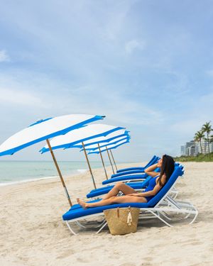 Image post by @stregisbalharbour on Instagram