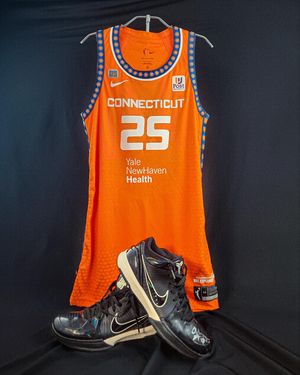 Image post by @hoophall on Instagram