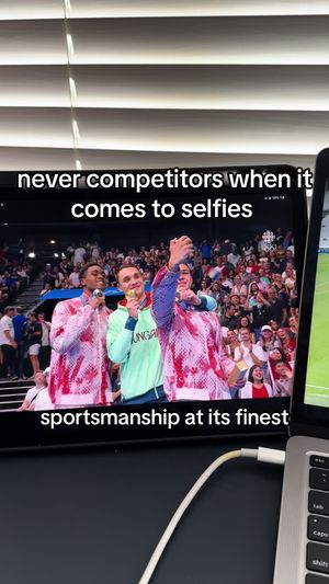 Video post by @sportysims on TikTok