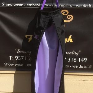 Image post by @flynhighhorsewear on Instagram