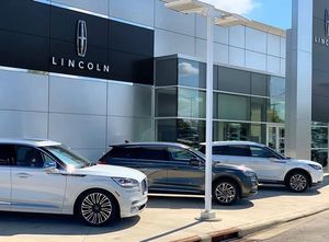 Image post by @markfickenlincoln on Instagram