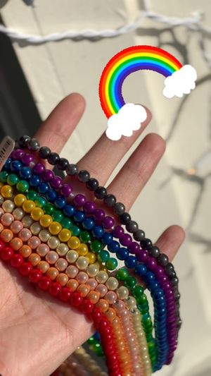 Video post by @beadcache on Instagram