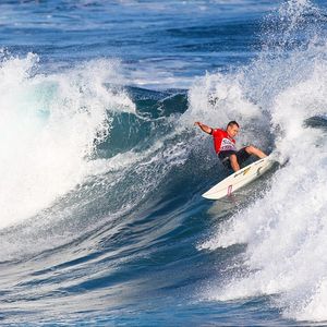 Image post by @wsl.qs on Instagram