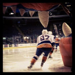 Image post by @nyislanders on Instagram