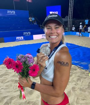 Image post by @mizunovolleyballusa on Instagram