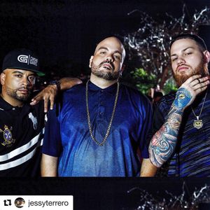 Image post by @nickyjam on Instagram