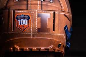 Image post by @illinois_alumni on Instagram