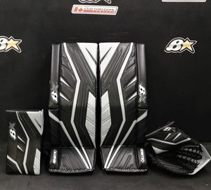 Image post by @goaliesonly on Instagram