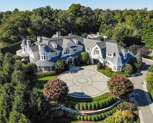 Image post by @christiesrealestate on Instagram