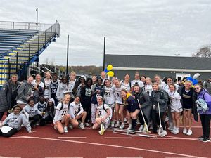 Image post by @merrimackwlax on Instagram