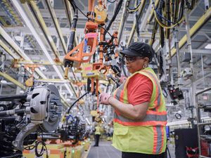 Image post by @Ford on Twitter