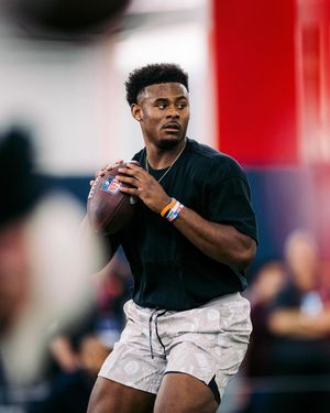 Image post by @cassidyhardeecreative on Instagram