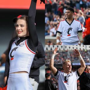 Image post by @gobearcatscheer on Instagram