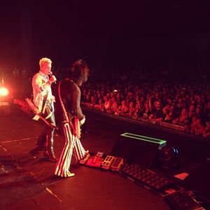 Image post by @billyidol on Instagram