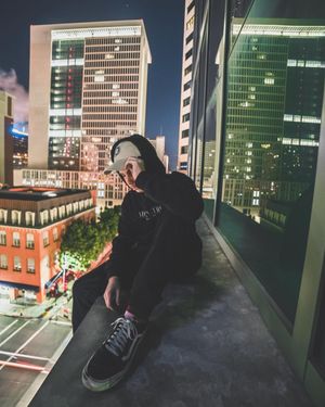 Image post by @ryxnlevy on Instagram