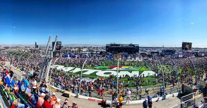 Image post by @jeffgordonweb on Instagram