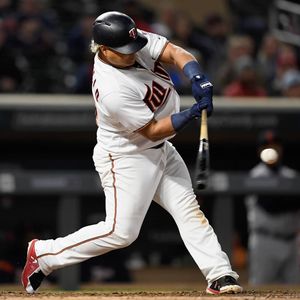Image post by @twinsbeisbol on Instagram