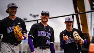 Image post by @UW_Baseball on Twitter