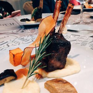Image post by @hotelmadero on Instagram