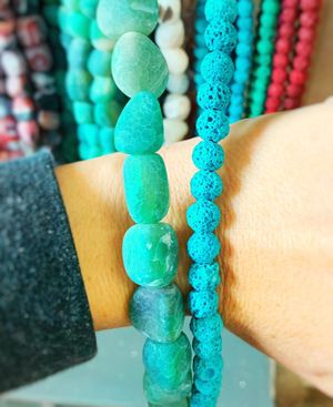 Image post by @beadcache on Instagram