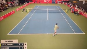 Image post by @uscmenstennis on Instagram