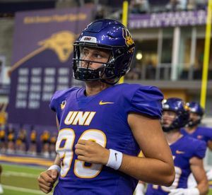 Image post by @uniathletics on Instagram