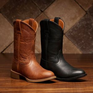 Image post by @justinboots_ on Instagram