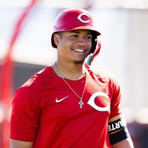 Image post by @reds on Instagram