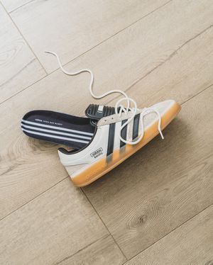 Image post by @ad__sneaks on Instagram