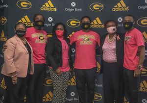 Image post by @gramblingathletics on Instagram