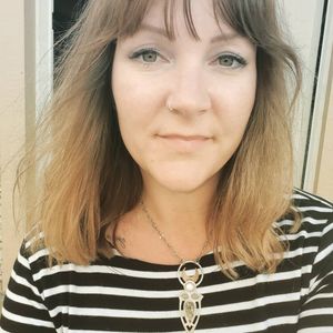 Image post by @hollysmee on Instagram