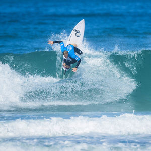 Image post by @wsl.qs on Instagram
