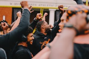 Image post by @gocamelsfb on Instagram