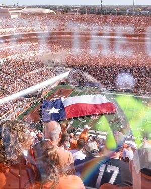 Image post by @texaslonghorns on Instagram