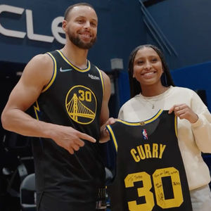 Image post by @espnW on Twitter