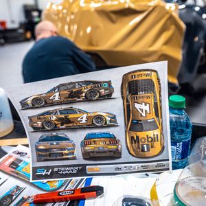 Image post by @StewartHaasRcng on Twitter
