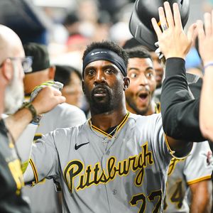 Image post by @Pirates on Twitter
