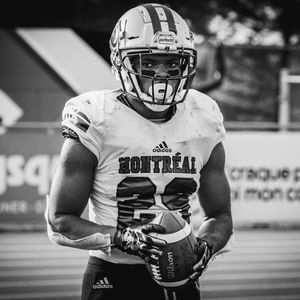 Image post by @carabins on Instagram