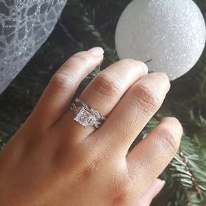 Image post by @helzbergdiamonds on Instagram