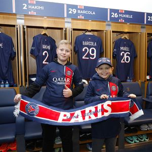 Image post by @psg on Instagram